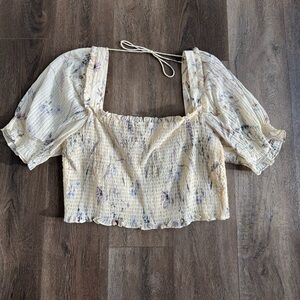 H&M Floral Cream Women's Top, women’s size XXL.  New with tags!